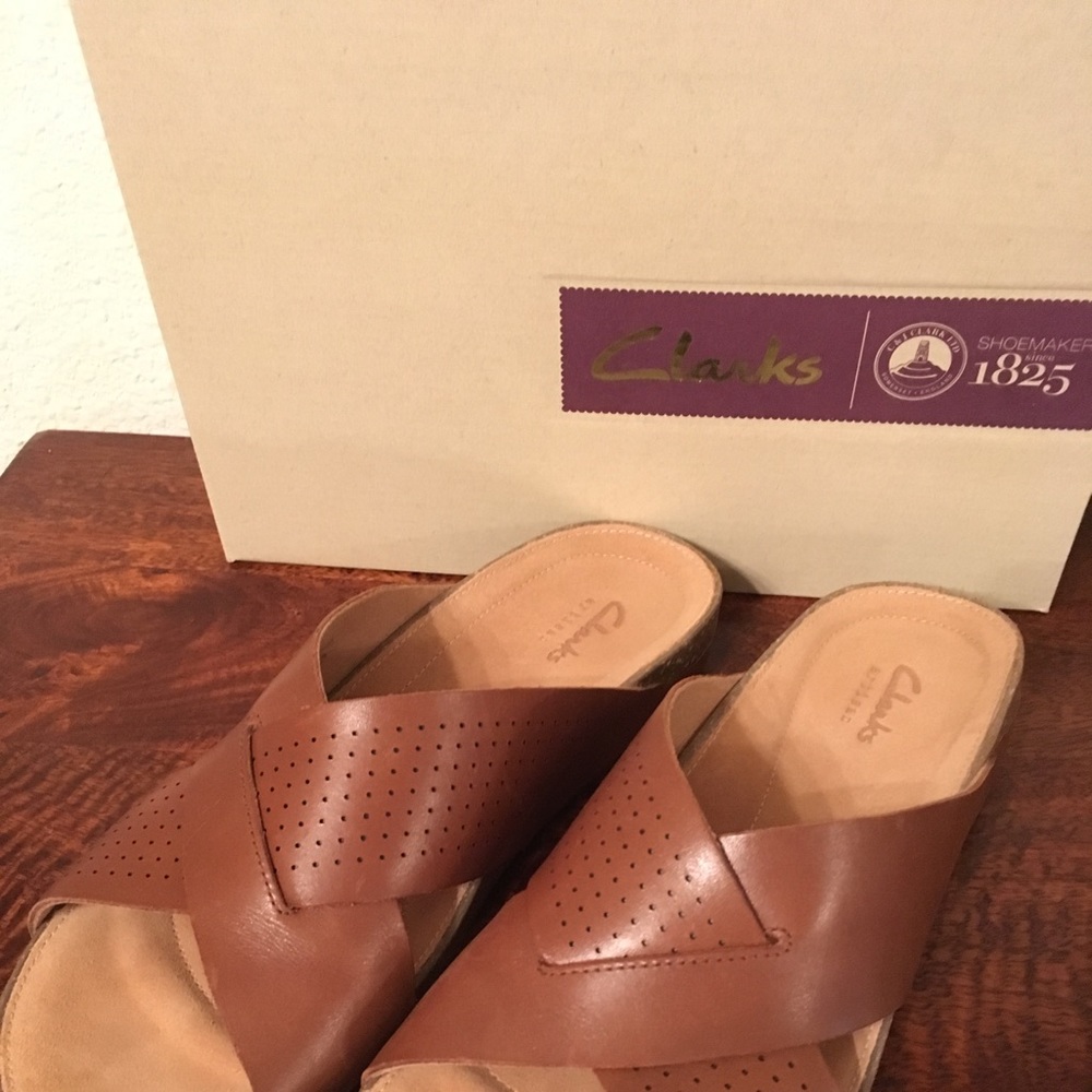 Clarks Perri Cove Dark Tan Leather size 8